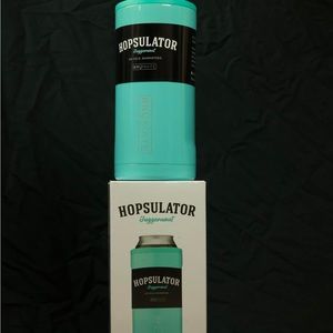 Brumate Hopsulator Juggernaut, teal in color, new  in box